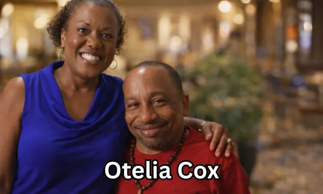 Otelia Cox
